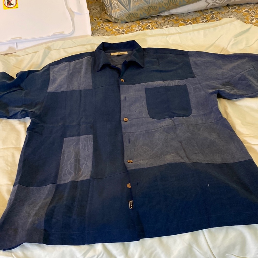 Tommy Bahama Silk Shirt EUC Jul2502